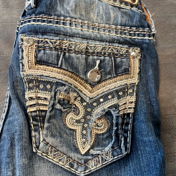 Rock Revival - Picture 3 of 3